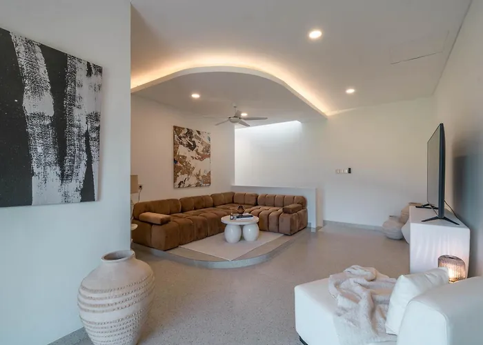 Villa Hawk - Aesthetically Pleasing 4br In