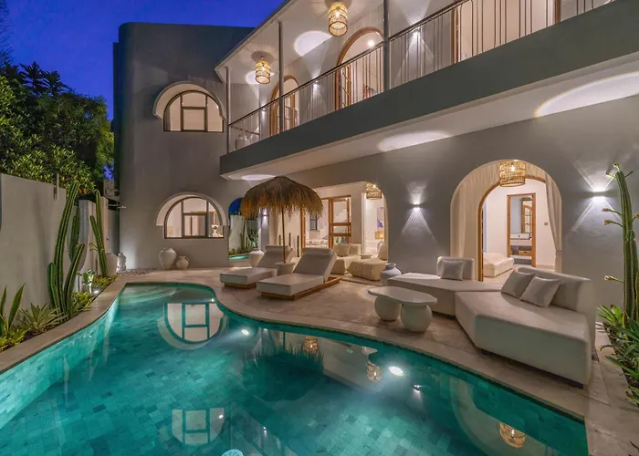 Hawk - Aesthetically Pleasing 4br In Canggu (Bali)