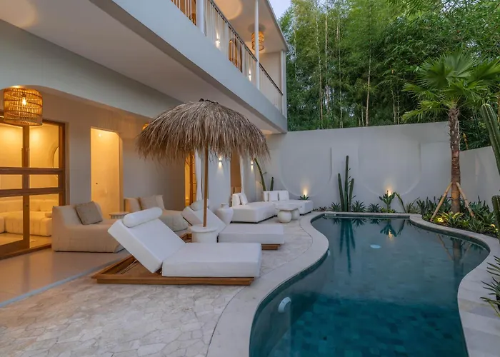 Hawk - Aesthetically Pleasing 4br In Villa